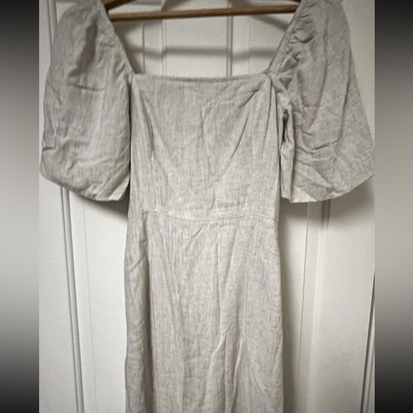 SOLD//  NEW/NWT! Abercrombie & Fitch Puff Sleeve Linen Dress ~ Size XS - Picture 4 of 11